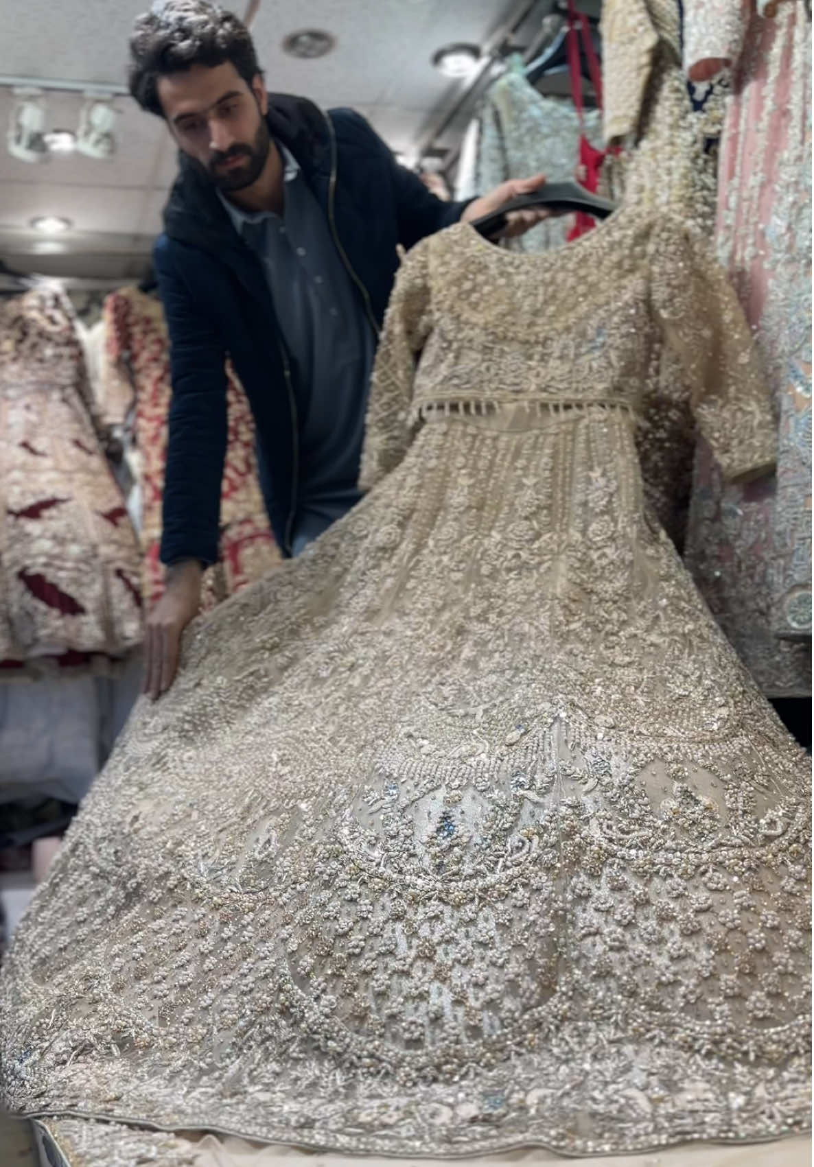 Most beautiful lehnga price instagram #ideal_fashion_2  ##myaccount ##foryou ##plzviral ##plztiktok ##plzunfrezemyaccount😭🙏 ##mytiktokaccount ##plzviral ##Love ##brideldress ##plzforyou ##idealfashion ##plzviralmyvideo ##plzsupport ##plzunfrezemyaccount ##lovedride ##bridalmaxi ##foryou #myaccount #plzunfrezemyaccount😭🙏 ##plzunfrezemyaccount😭🙏 