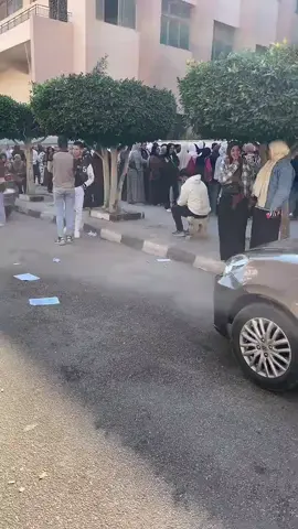 😂😂  #جامعه_الزقازيق #حقوق #تربيه #الشعب_الصيني_ماله_حل😂😂 #الشرقيه #انا_قبل_الامتحان_بيوم 