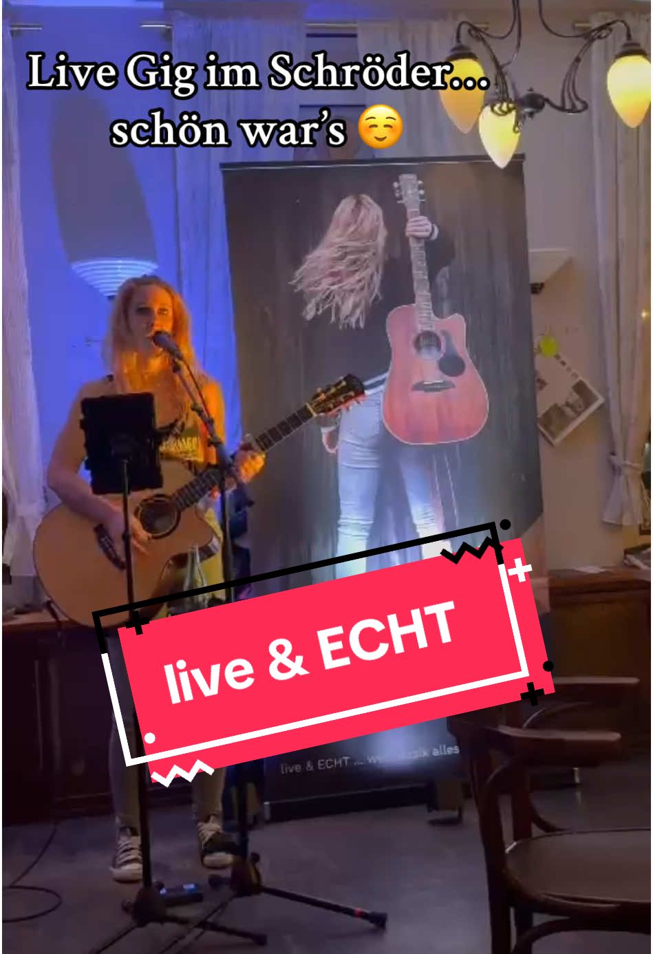 Hey ihr Lieben 🙋🏼‍♀️  Hier ein kurzer Ausschnitt von meinem Live-Gig gestern 🎶 Schön war’s ☺️ Danke an alle die live, sowie vor dem Bildschirm dabei waren ☺️🙏🏼 Nächster Gig: 23.1. im Backstage in Konstanz 🥳 Bis bald, Eure Dani 🫶🏼 #livemusic #singer #musik #musikliebe #acosticcover #sängerin #gitarre #acoustic 