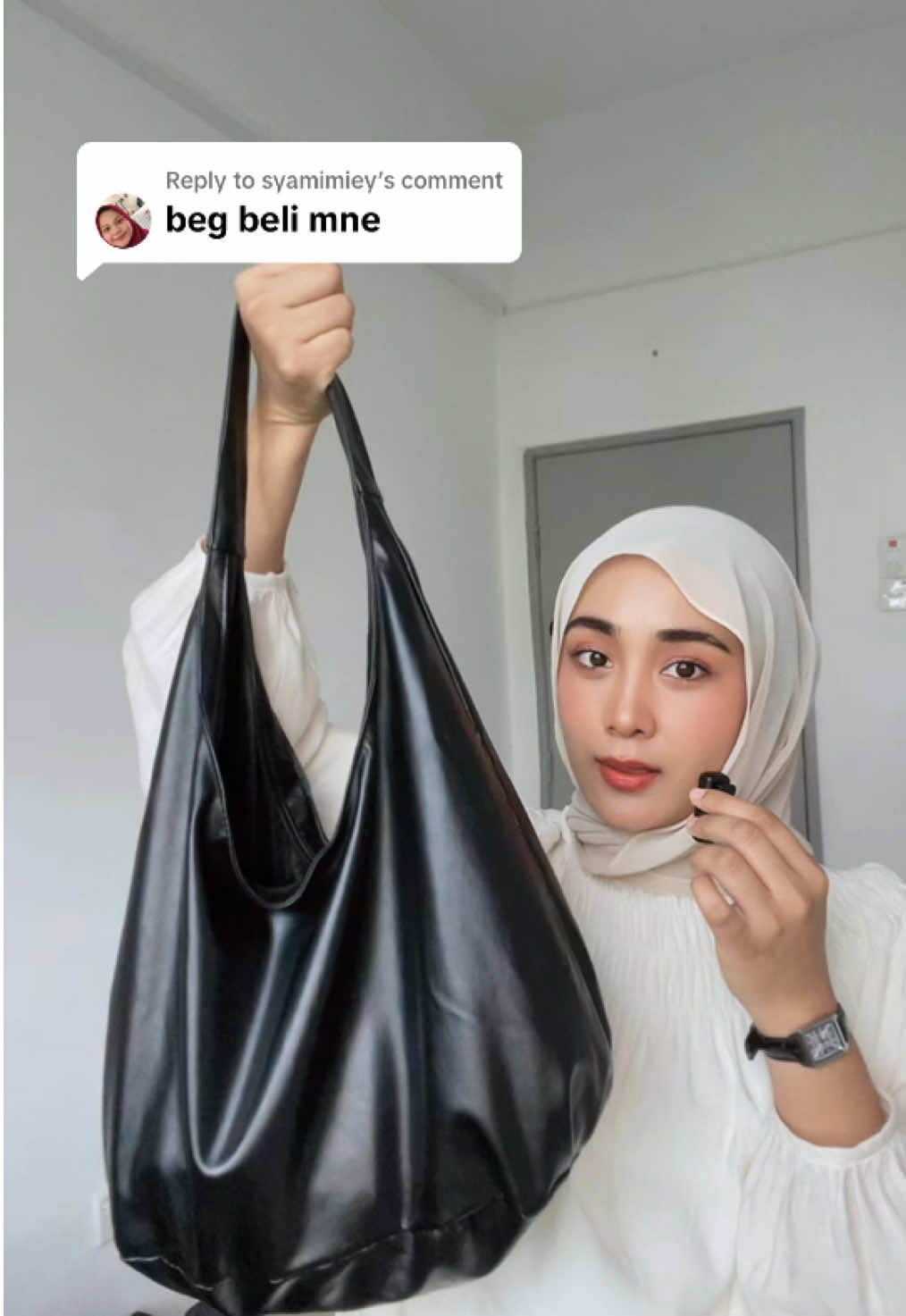 Replying to @syamimiey nahhh pegi belanja kawan kawan beli bag murah ni . 