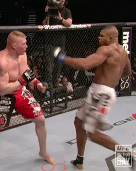 #UFC141‼️ ALISTAIR OVEREEM vs BROCK LESNAR  #ufc141 #brocklesnar 