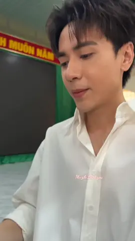 giật mình nha bé...🙄 #quanghungmasterd #muzik #xuhuongtiktok #viral #fyp 