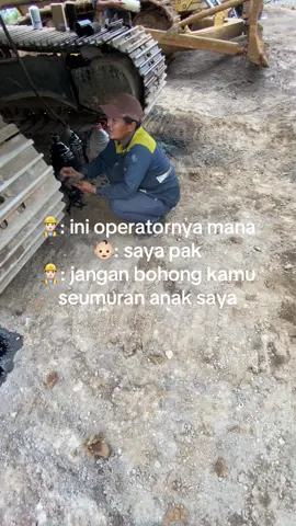 👶🏻👋🏻 #anakkecil  #bawa  #excavator  #fyp  #fy 