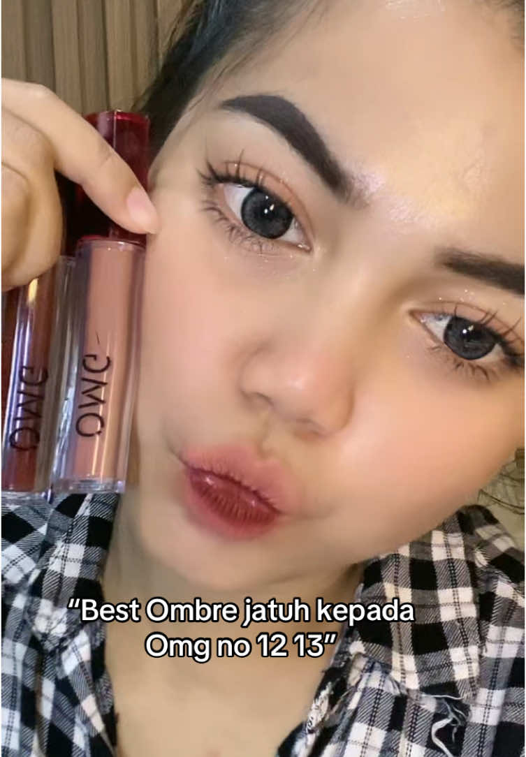 Best Ombre aku🥰 #ombrelips #omglipmatte #ombre #bestombrelips 