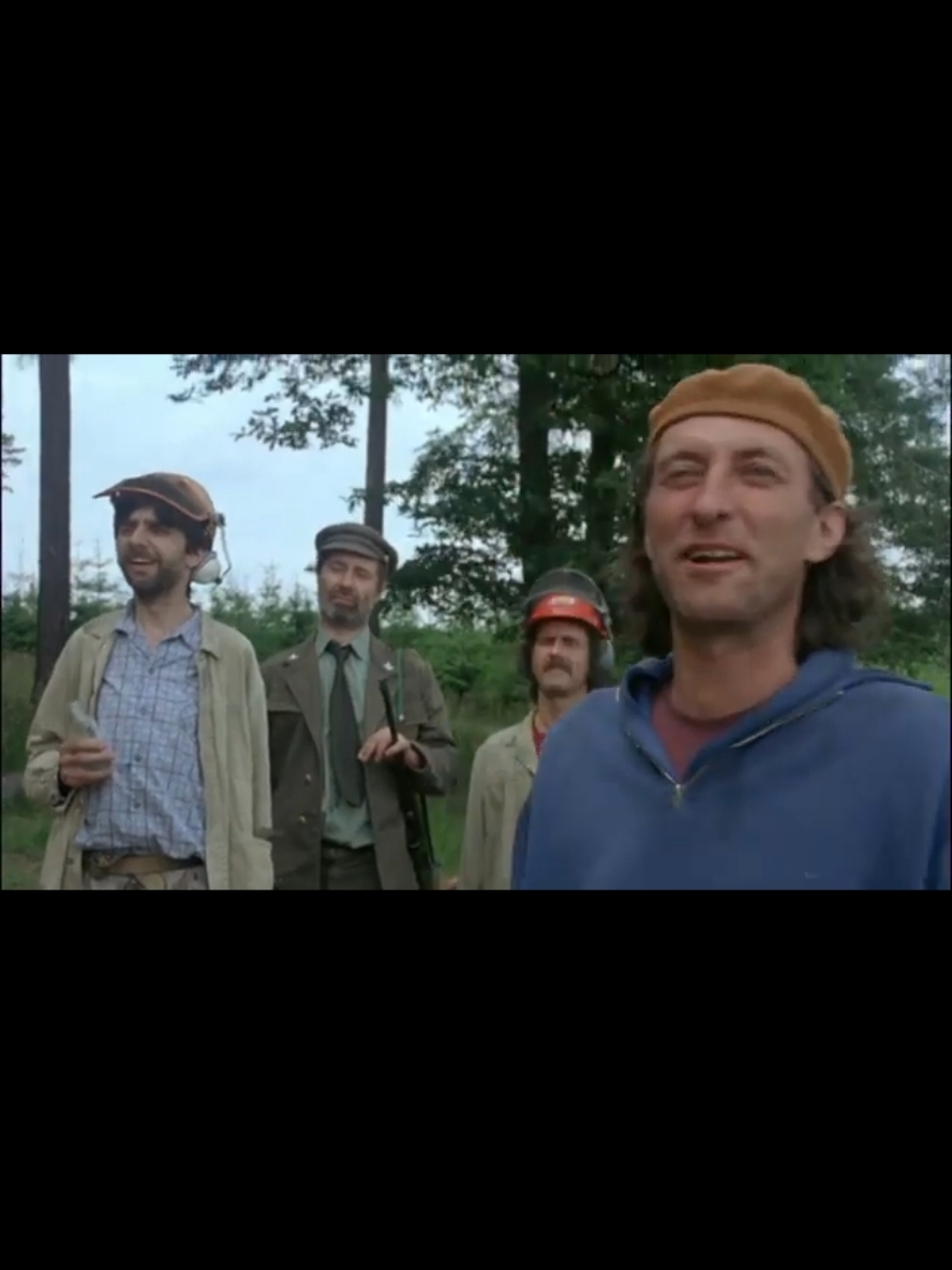 Skvělé komediální časy #nostalgiachannelskcz #retro #nostalgia #nostalgie #retrofilm #1992 #bolekpolivka #dedictvianebkurrvahosigutntak #90 #československo🇸🇰🇨🇿 #čsfr #dějiny #historie #minulost #starýčasy #československákomedie🇸🇰🇨🇿 #dejiny #stalosa #minulosť #história #spomienky #retrospomienky #retroudalosť #vzpomínky #retrovzpomínky #retroudálost #retrokomedie #osudypostav #československýfilm 