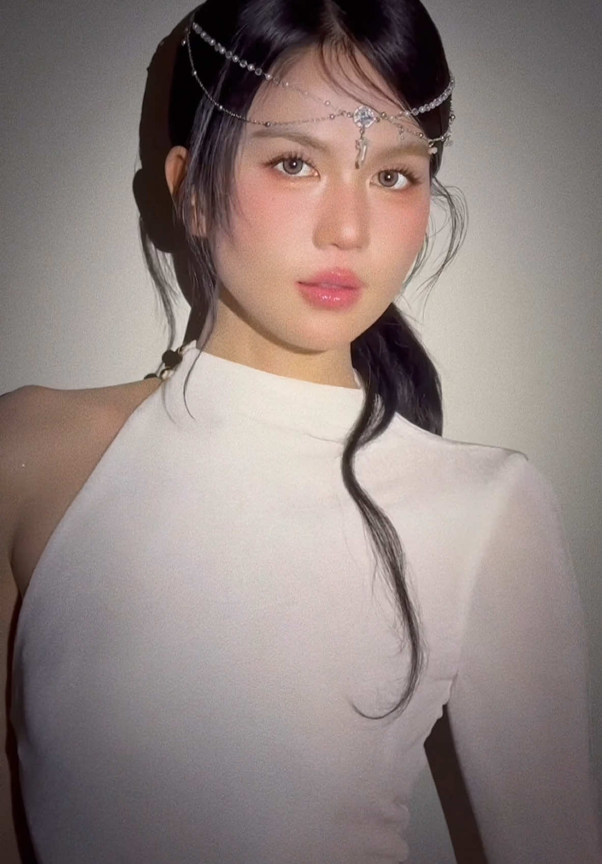 🤍🤍🤍 #ngoctrinh #ngoctrinh89 #makeup @QuiDoanMakeup #hairstyle @EricNguyenHairstyle @Phạm Bảo Luận 