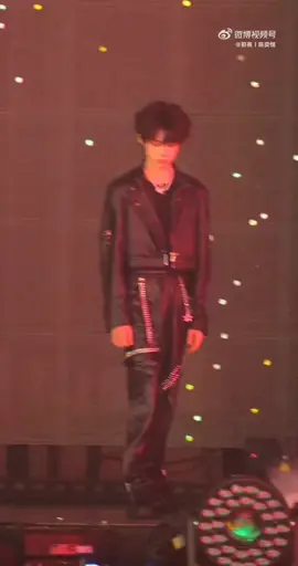 Fancam Trần Dịch Hằng trong concert năm mới 2025 | Cre: 前夜丨陈奕恒  | Xịt máu mũi ❤️‍🔥#tfgiatocf4 #chenyiheng #trandichhang 