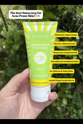 Kenapa gak dari dulu aja nemu ini SS yaa, harga murah tp hasilnya beneran nyata🥹🫵🏻 #sunscreen #azarinesunscreen #azarine #azarineproduct #skincarereview #acne #acneskin #skincareroutine #lokalbrand #fyp 
