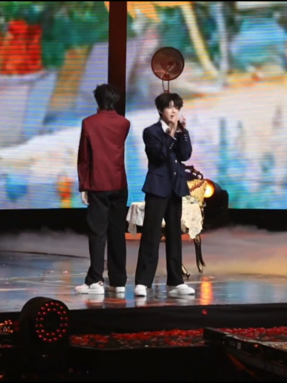 Fancam Sân khấu đôi  Nguyên Hằng trong concert năm mới 2025 | Cre: sixisisi #tfgiatocf4 #chenyiheng #trandichhang #zhngguiyuan #truongquenguyen 