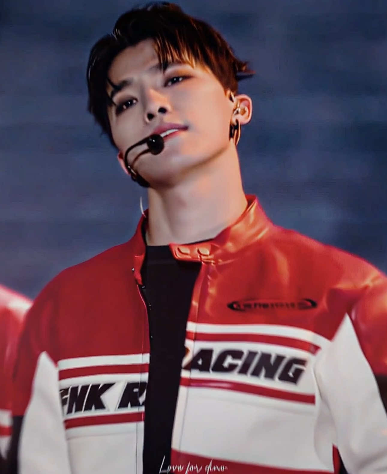 A MAN !!!! #dino #dinoedit #dinoseventeen #seventeen #seventeenedit also i wanna thank mae for the quality settings, she helped me SO MUCH i can finally like the quality of my edits, she’s also so nice omg i love u mae @ℳ 