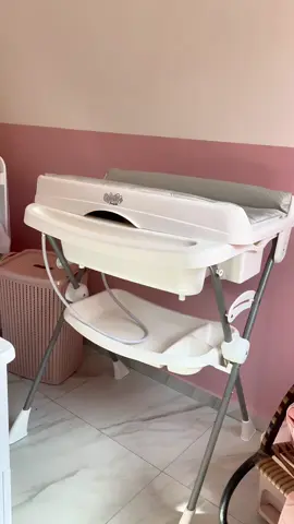 Finalmente tá tomando forma! 🥹💖 #gravidez #grávida #gestante #testedegravidez #rotina #filho #maternidade #viral #vídeoviral #CorteDeCapa #maternidade #obra #construcao #decoracao #banheiraburigotto #banheira #enxoval #enxovaldebebe 