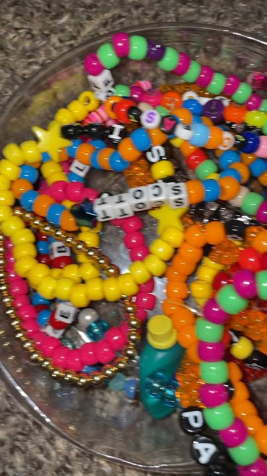 #indy #indycar #indy500 #kandi #kandikid #kanditrade #kandicuff #kandibracelet 