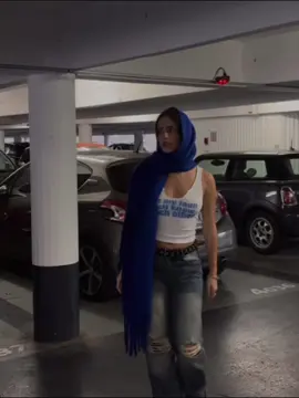 nagbabalik si sekand lead. #wlw #wattpadrecommendation #gl #sapphic #aligningthestars #karislacsamana #fyp #fypage #professorxstudent 