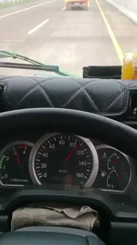 cepat tepat selamat. ra banter jakarta ra yambel.#fypシ゚viral #supirtruck #drivermuda #maju lombok expres