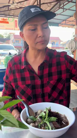 กินเตี๋ยวกันจ้า😋😋