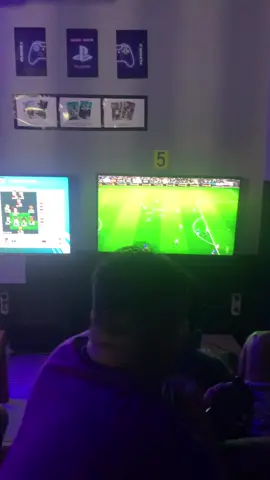 SIRANUSA PLAYSTATION jln soekarno hatta, kusumadehe - jailolo #playstation #playstation4 #efootball #halmaherabarat #jailolo #jailolomalukuutara #kusumadehe #soakonora #malukuutara 