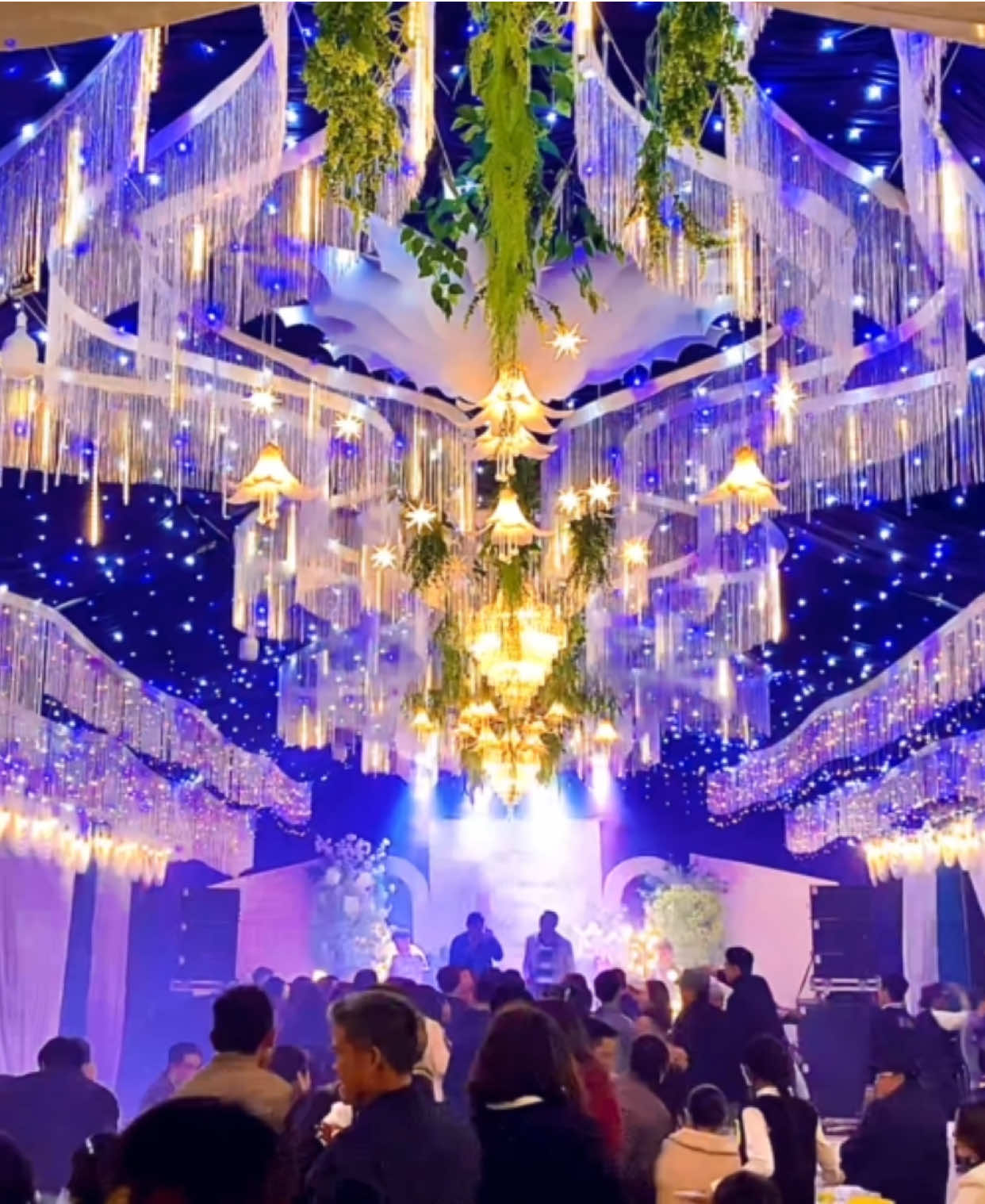 Chốt hạ cuối năm nghỉ tết thôi ! #nhatkycuoihoi #nharapnhattinh @nhật tĩnh 