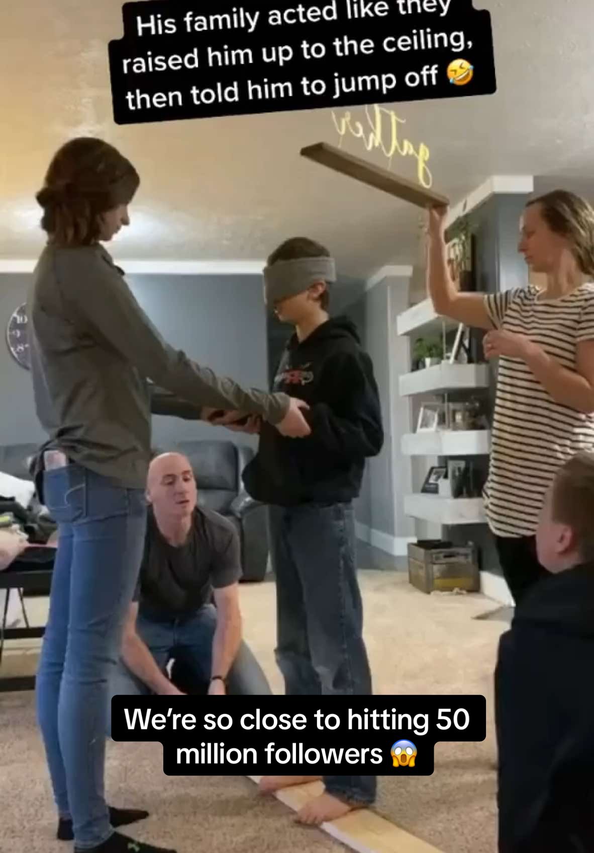 We’re so close to hitting 50 million followers! Follow us! (via @Desarayne15) 