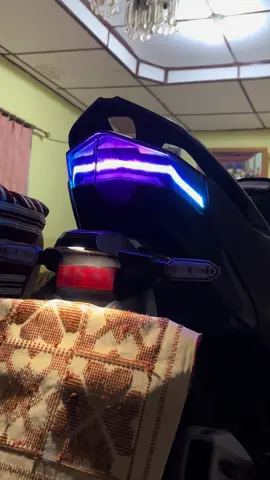 beli lah bang, biar ada duit ku buat modif🗿 #vario125 #stoplamprunning #lazy 