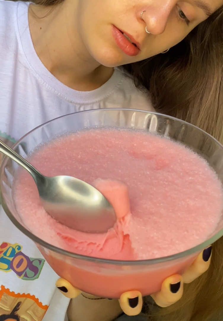 Gelatina com iogurte queridos bora #receita #doces 