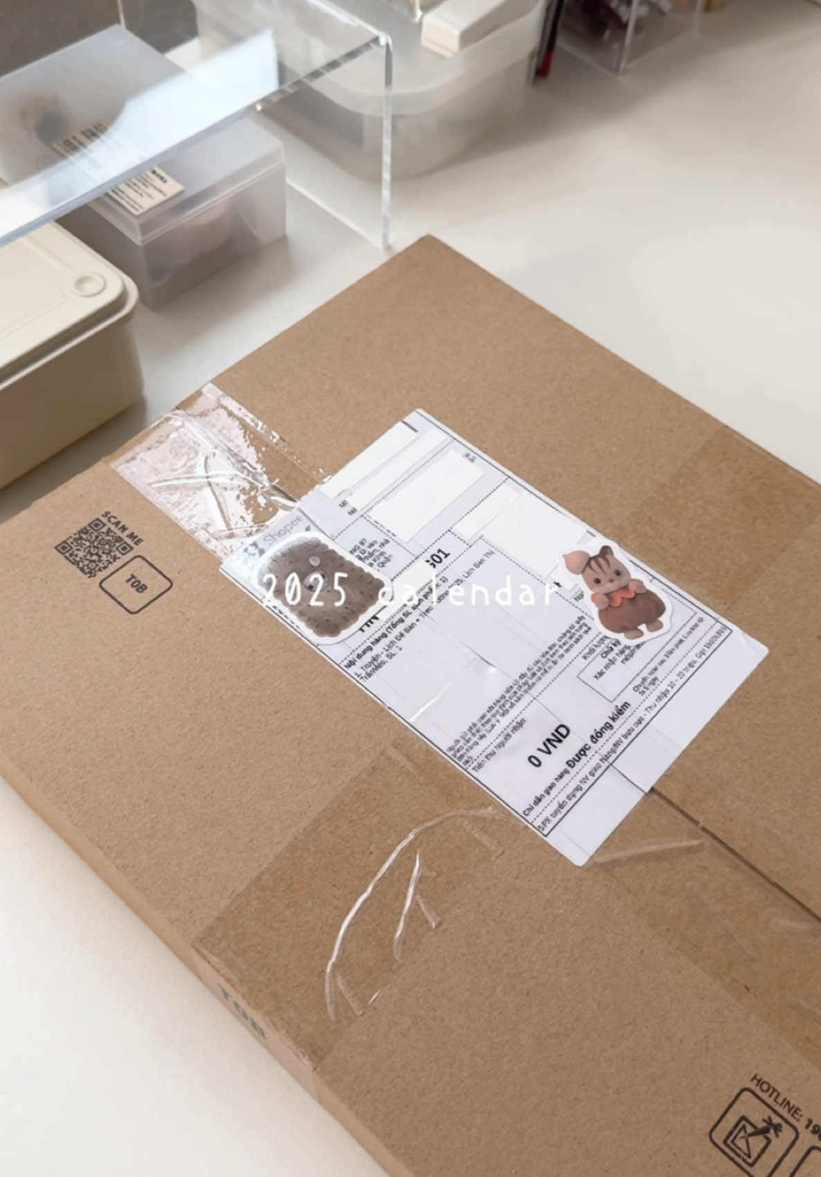 unbox my new calendar🎋🐈 ______________________ #unboxing #calendar #lich #thitranmeo #aesthetic #fyp #viral #tiktok #studytok #studygram #cutethings #juminocore #cutethings #desksetup #desk 