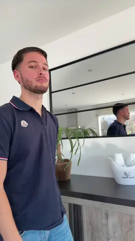 Faite la vague 😂🔥 #pourtoi #viral_video #fyp 