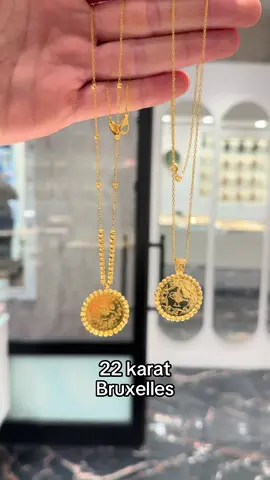 ✨ 22 carats de pure élégance ! Transformez chaque tenue en un chef-d’œuvre avec nos colliers uniques. 💎 Parce que le style intemporel commence ici. 💛 #LuxuryJewelry #22Carats #EleganceInEveryDetail Hashtags : #TikTokFashion #GoldJewelry #HandmadeLuxury #StyleÉlégant #Collier22Carats #BijouxDeLuxe #InvestmentPiece #GoldStyle #trendyaccessories 