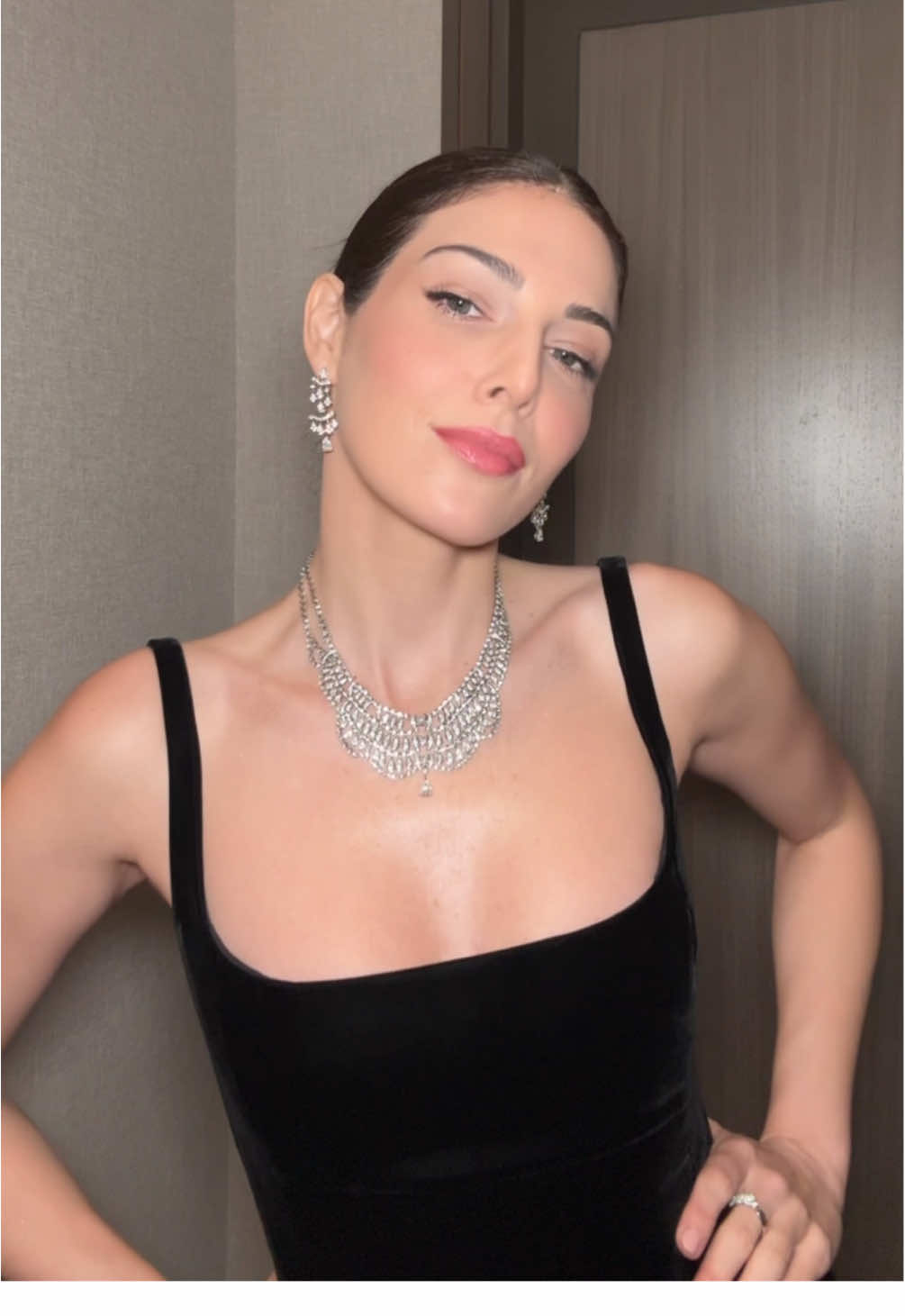 Shape shifting but it takes a village #joyawards #riyadhseason #gea  Dress @Dior  Makeup @Diorbeauty Jewels @Cartier  Hair @georges elmendelek  Team @MAD Solutions  Styled by @Cedric Haddad  #razanejammal #alqadar #althaman #mbc1 #shahid #abtalks #zahra #fyp #dior #diorbeauty #cartier  #رزان_جمال #القدر #الثمن #كيرة_والجن #شاهد 