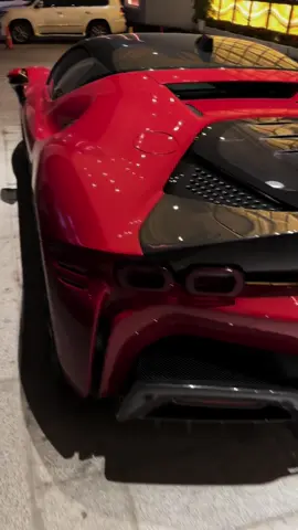 #Night #startup #Ferrari #SF90 #Stradale #red #black 