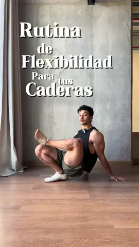 Rutina de Flexibilidad de Cadera 🦵🔥 La movilidad de tus caderas es clave para mejorar tu flexibilidad, pero si sientes que están bloqueadas, rígidas o que te cuesta abrirlas, es porque te falta trabajar tanto la fuerza como la flexibilidad en ellas. Por eso, aquí tienes una rutina de 4 ejercicios en solo 5 minutos para desbloquear tus caderas y mejorar tu rango de movimiento: 1️⃣ 90/90 hold – Mantén la postura por 30s en cada lado para mejorar el control articular. 2️⃣ Pike overs – 8 reps en fácil, 6 en medio y 4 en difícil para fortalecer los flexores de cadera. 3️⃣ Squat + Rotación – 6 reps por lado. Si te cuesta, usa algo debajo de los talones. 4️⃣ Weighted butterflys + FNP – 6 reps, aplicando 3 presiones antagonistas para ganar más amplitud. ✨ Haz 3 rondas y siente el cambio en tus caderas. Si quieres un programa completo para volverte fuerte y flexible, visita el link en mi perfil y accede a toda la info. 🚀🔥 📅 Flex N’ Tone estará disponible desde el 3 de febrero con todo lo que necesitas para desarrollar tu flexibilidad y fuerza de manera progresiva. 💥 OFERTA ESPECIAL: Si adquieres el programa entre el 15 y el 22 de enero, recibirás 3 BONOS EXCLUSIVOS: ✅ Guía para tu primera parada de manos – Aprende las bases para empezar a equilibrarte en handstand. ✅ Flexibles de mente y cuerpo – Estrategias para mejorar tu flexibilidad desde un enfoque físico y mental. ✅ Guía de flexibilidad express – Sesiones cortas y efectivas para ganar movilidad rápidamente. ¡Aprovecha la preventa y lleva tu flexibilidad al siguiente nivel! #Movilidad #Flexibilidad #Entrenamiento #CaderasFuertes #FlexibilidadActiva #MovilidadArticular