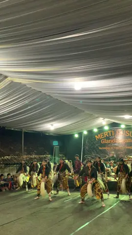 Budhalan Warok Cewek @ANUROGO MUDHO TAMBAKSARI (AMT) 😍😍😍 #waroktemanggungan  #temanggung24jam 