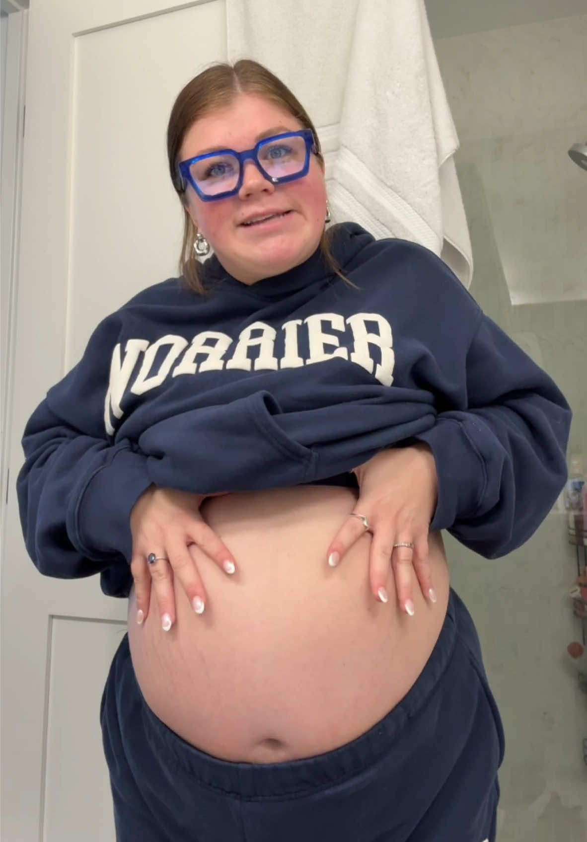 THIS ISNT GOODBYE PEOPLE, I’ll be on YT where I belong lol (my yt is Samantha Jo, my 📸 is the_samanthajo, my snap is the_samanthajo, & my twitch is the_samanthajo) the links are in my bio! I’ll see ya there ❤️ or maybe I’ll see you here who knows! I love you!! Thank you for everything! 