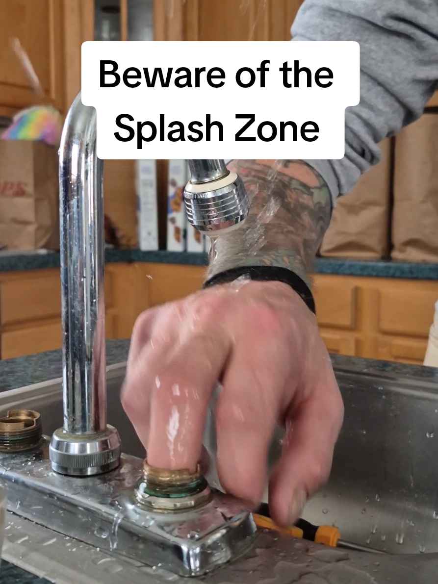 Guess I'm wet now 💁‍♀️💧🌊#CapCut #breakfast #moist #wet #asmr #shorts #fyp  @TheRealNickRobinson 