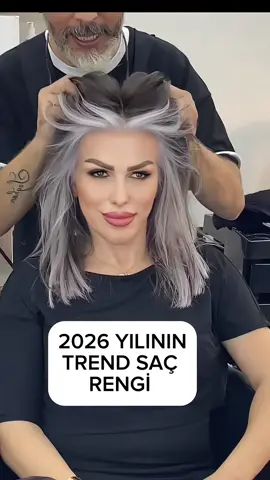 Nasıl renk ama  … #sombre #küllüsarı#grisaç#buzbalyaj#ulus#röfle #hairombre#microkaynak #sarı#kumral #blonde#gri#hairextension#microkaynak#hairideas#hairombre #silverhair #bebekkumralı #greyhair#bebeksarısı