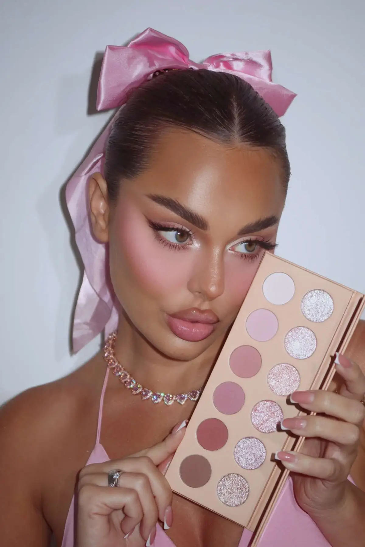 Introducing our cutest eyeshadow palette yet: Blushing Neutrals! 🌸✨ Dive into a dreamy world of soft pinks, nude tones, and ultra-pigmented sparkles that will elevate your makeup game. Perfect for any occasion, these shades are all about that sweet, radiant glow! 💖 #BlushingNeutrals #MakeupMagic 