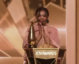 ياحبيبتي🤍 #العنود_عبدالحكيم #joyawards @الممثلة / العنود عبدالحكيم 