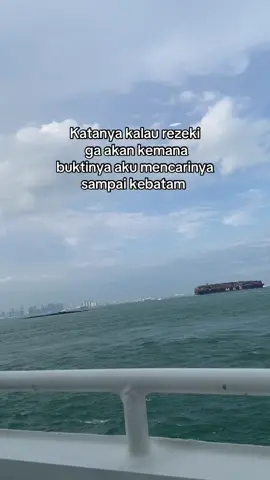 Intinya tetap semangat😊#musikviral#storywa#batam#batamvibes#batamtiktok#trending#anakrantau#fypシ#fyp 