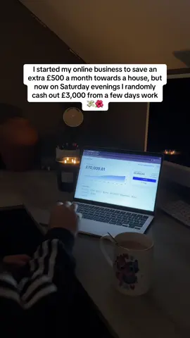 I started my online business to save an extra £500 a month towards a house, but now on Saturday evenings I randomly cash out £3,000 from a few days work 💸🌺 #digitalmarketing #digitalproducts #onlinebusiness #startdigitalmarketing #digitalmarketingjourney 