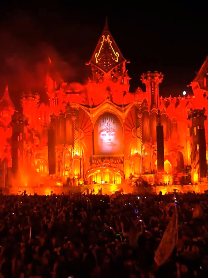 Dimitri Vegas & Like Mike - Live At Tomorrowland 2015 Mainstage (FULL SET HD)  ♪ Harold Faltermeyer vs. Ummet Ozcan - Axel F vs. Kensei (Dimitri Vegas & Like Mike Mashup) #tomorrowland #dimitrivegasandlikemike #music #festival #musica#musicaeletronica#electronicmusic#fyp@tomorrowland