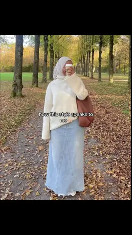 In loveee #hijabstyle #fyp #foryoupage #explore #keeho #yunjin #islamic_video #hijabi #style #abaya #fyp 