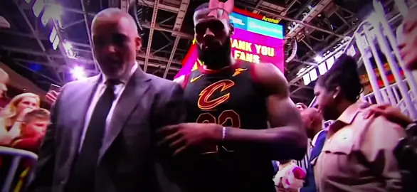 LAST EDIT BABY #edits #basketball #lebron #james #lebronjames #capcut #renaicirculation 