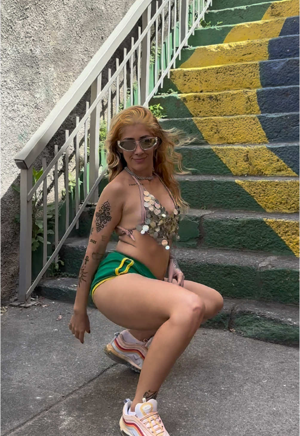 Aquecimento da Gaiolagem Coreografia: Andrezza Marques