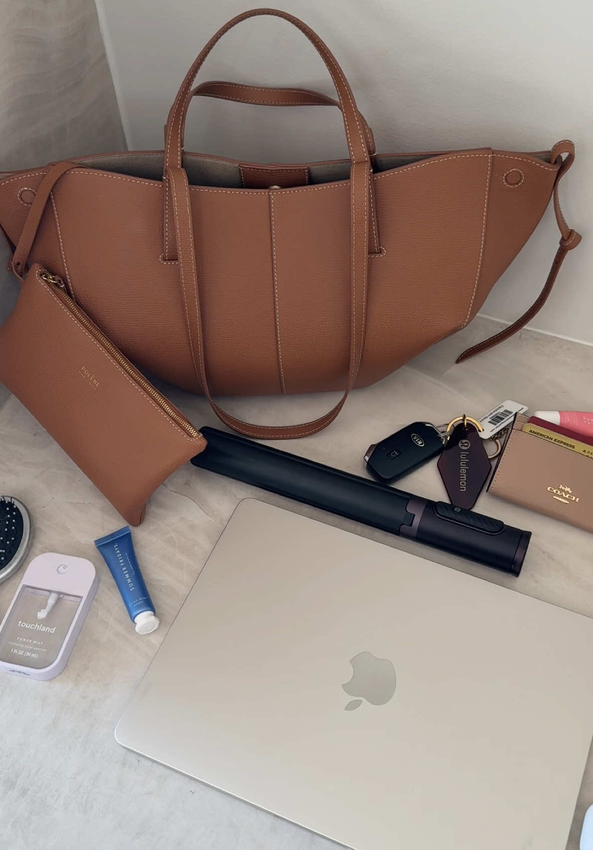 Posting my drafts! I’ve had this bag for a year now and still love it and use it all the time! I’m always surprised by how much can fit in it!  #poleneparis #polenecymemini #polenebag 