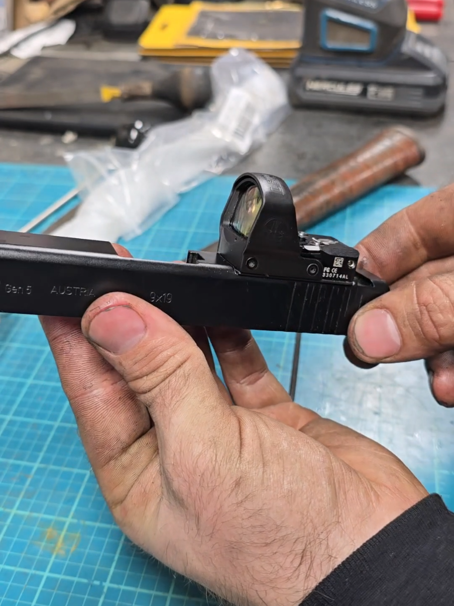 Milling a glock slide for a red dot