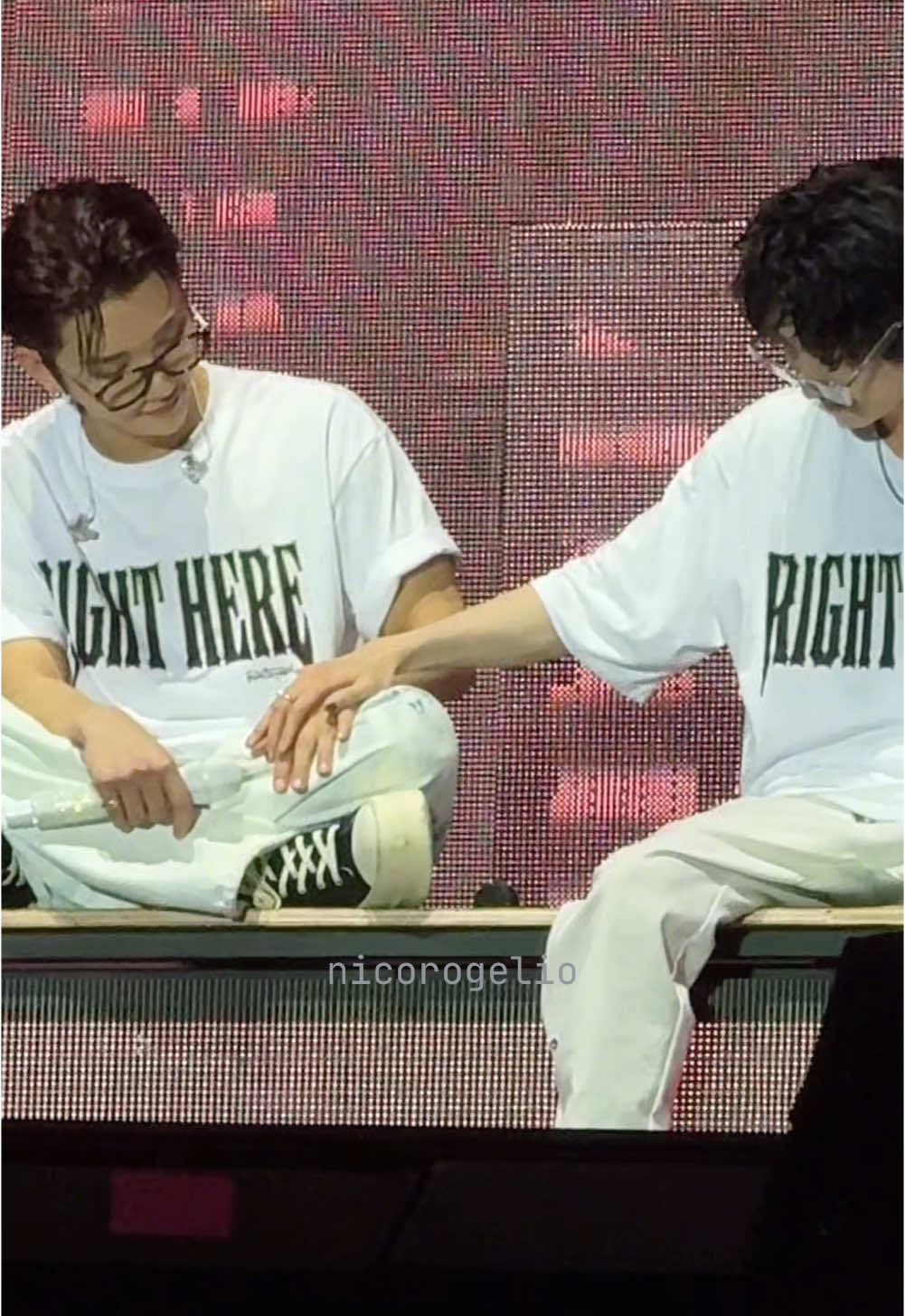 The8 teasing Joshua was last night’s hidden concert plot line and i was SO INVESTED! 😝 Joshua got the last laugh btw 😂 Cutiesss! 🥹 | #SVTRightHere #Seventeen #Joshua #The8 #SVTRightHereInBulacan 