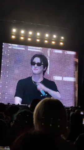 MAGREADY KAYO KAY DINO 😭 FOR SURE DI NIYO KAKAYANIN YUNG SA DULO #SEVENTEEN #DINO #dinosaur #SEVENTEENRIGHTHERE #seventeenrighthereinbulacan #kissme #rhianna 