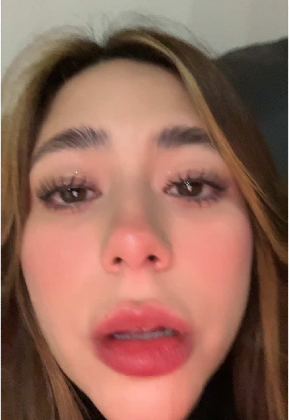Dejen que me llegue la beca 😘#humor #tik_tok #mexico #eu 