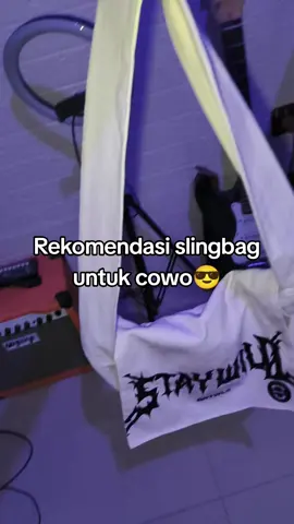 slingbag tulisan metal  #slingbag #shoulders #shoulderbag #totebag #totebagaesthetic 
