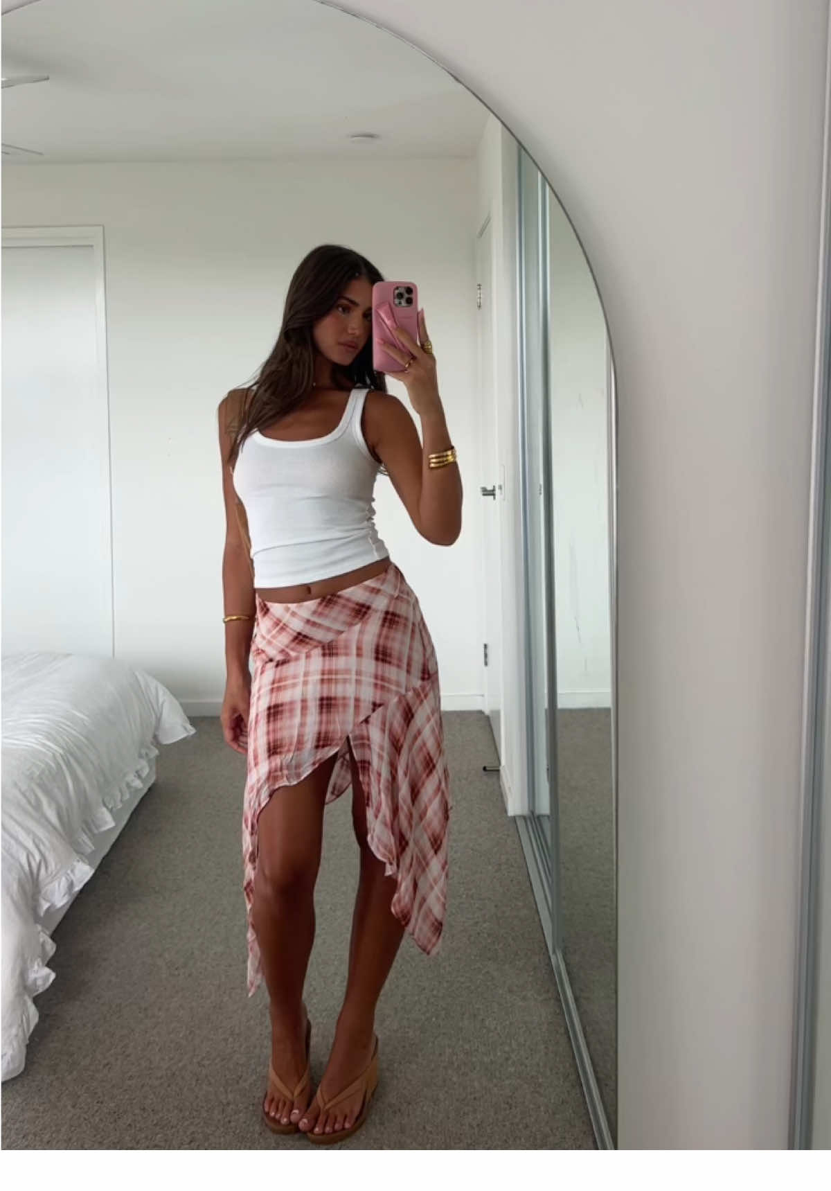 Okay I’m obsessed with this skirt 🥺Last nights ootn 🎀