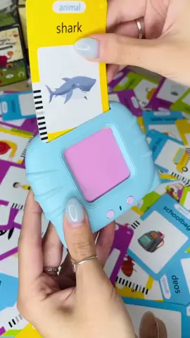 Boost your child’s learning with the Talking Flash Cards Learning Toy! 📚🎉 Perfect for kids 2-8 years old, this fun device helps teach 112 English words through interactive flash cards and a spelling game! 🧠✨ 🎁 A great gift for preschoolers and toddlers! #LearningToys #FlashCards #KidsEducation #PreschoolToys #ToddlerLearning #EducationalToys #SpellingGame #GiftForKids #EnglishLearning #FunAndLearn #ParentingTips